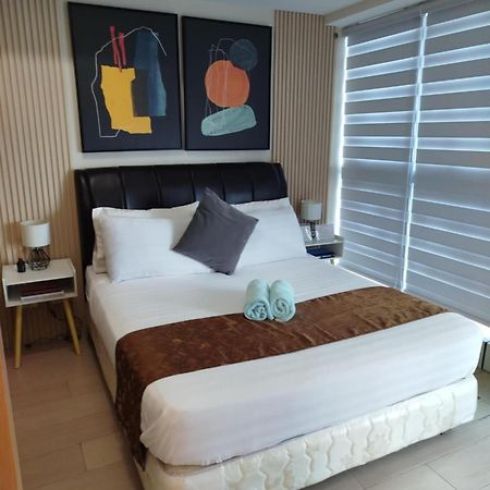 Uptown Parksuites Tower 1 Bgc Taguig Dış mekan fotoğraf