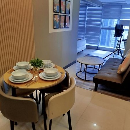 Uptown Parksuites Tower 1 Bgc Taguig Dış mekan fotoğraf